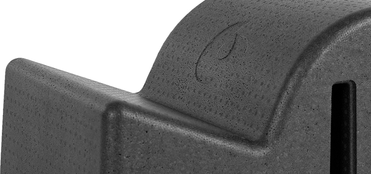 Black Pilates step barrel with original Clara design, smooth surface.